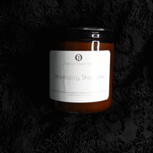 8oz Candle Strawberry Shortcake