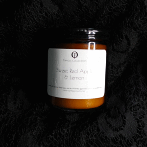 8oz Candle Sweet Red Apple & Lemon