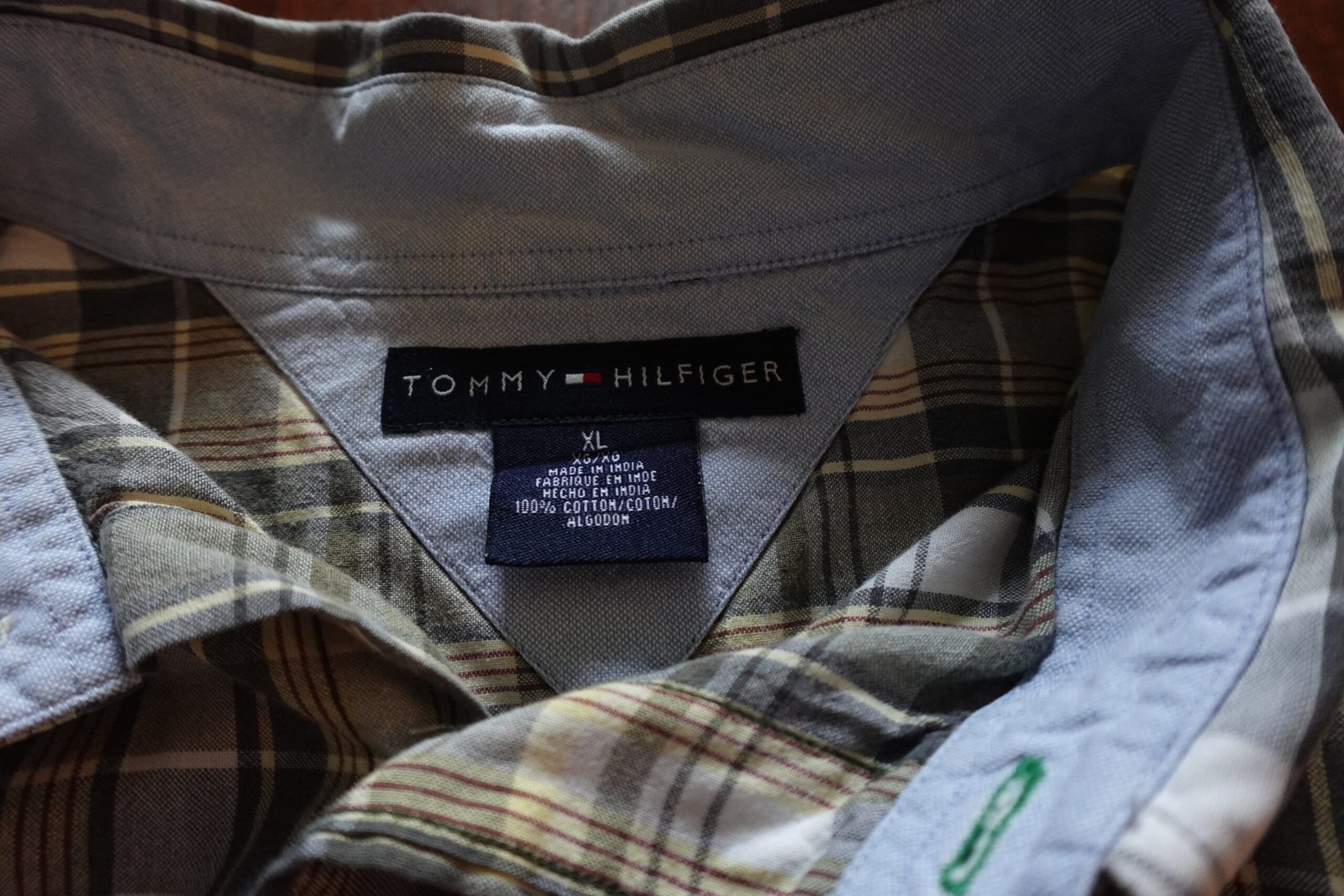 Tommy Hilfiger Short Sleeve Button Down Shirt - XL - Image 5