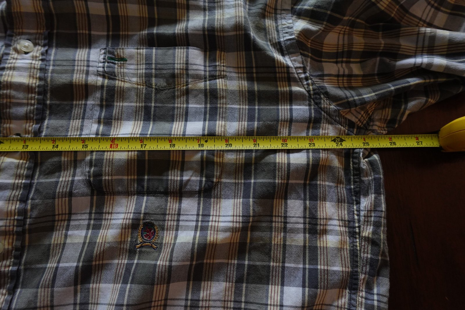 Tommy Hilfiger Short Sleeve Button Down Shirt - XL - Image 3